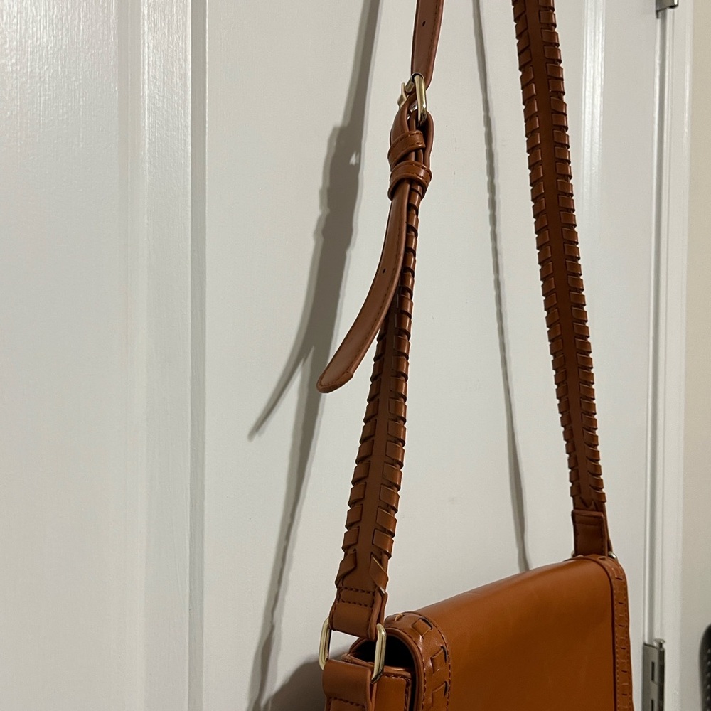 Sole Society Cross Body Bag - Picture 3 of 6